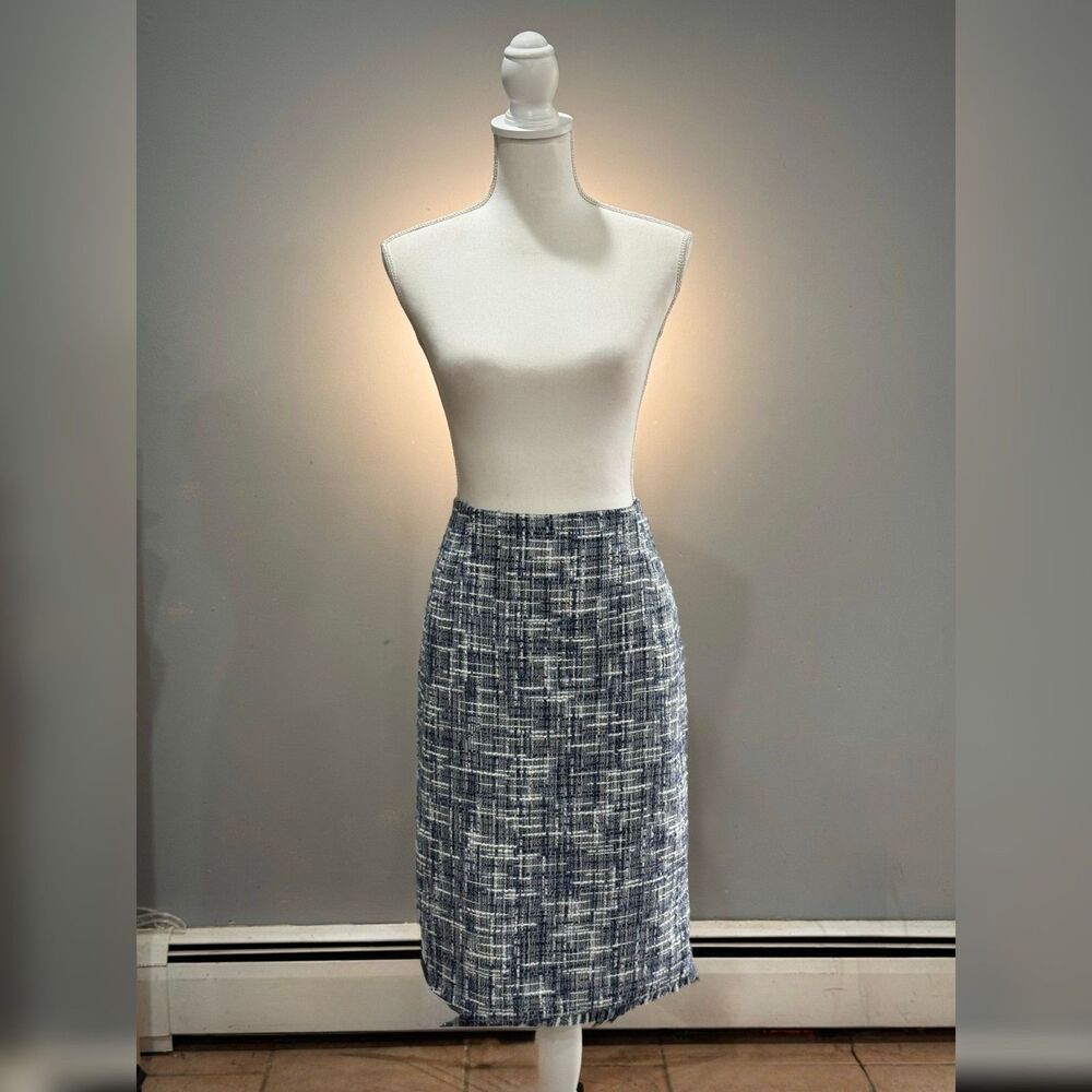 Blue/White Calvin Klein Classic Tweed Skirt Size 14 EUC